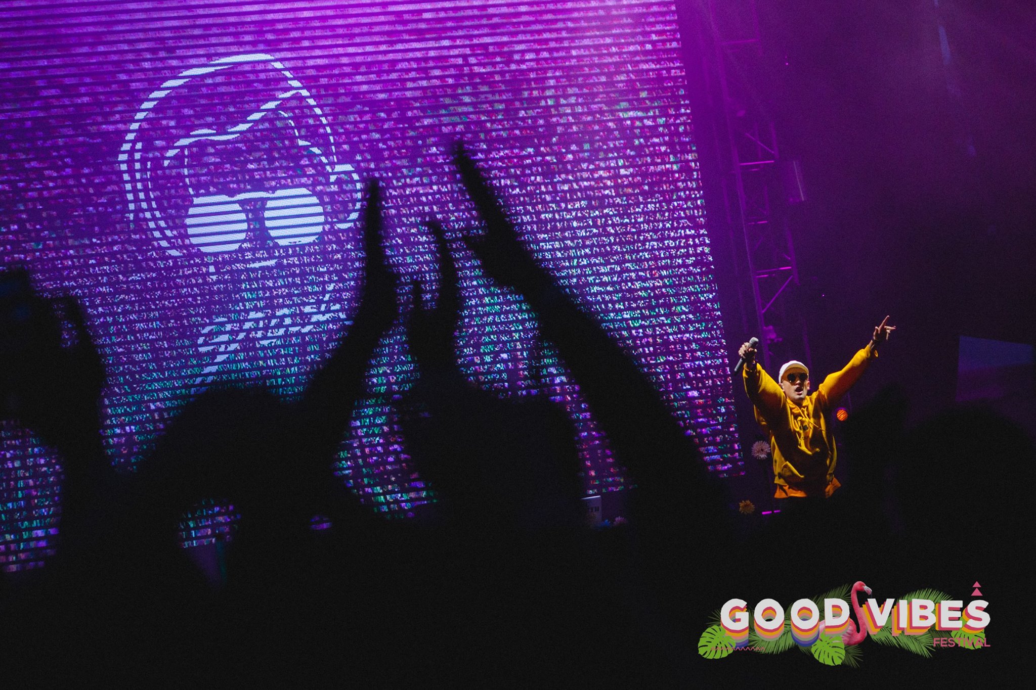 Good Vibes The crowd loves it.